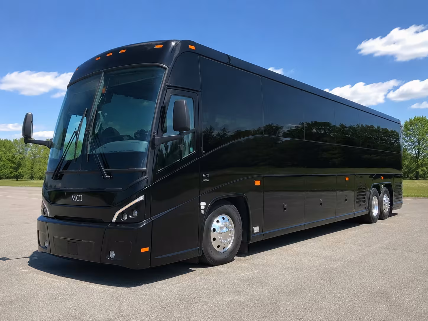 clovis charter bus rentals to fresno chaffee zoo field trips