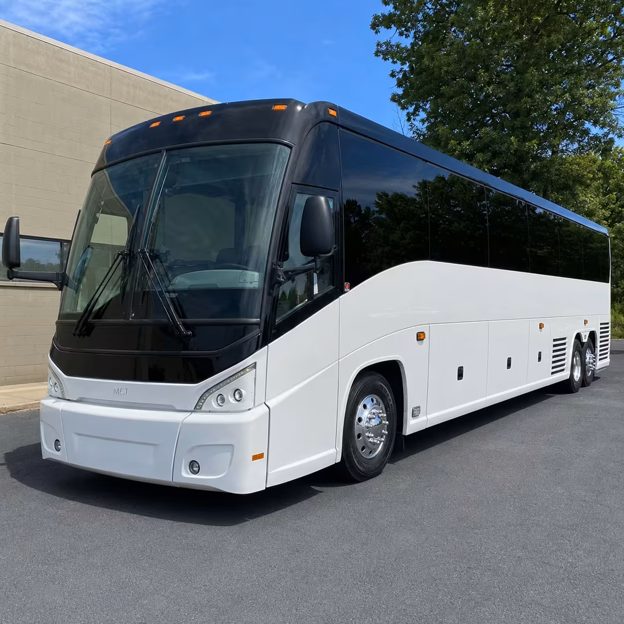 clovis corporate bus rentals for conferences and retreats
