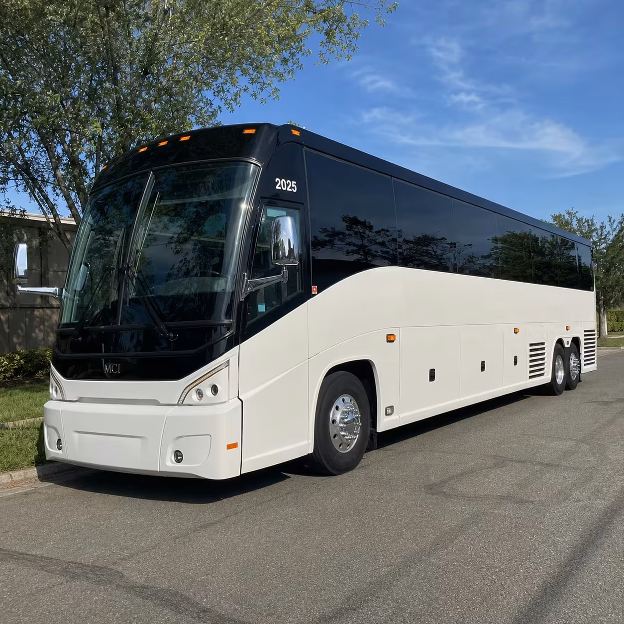 multi stop commuter charter bus rentals in fresno clovis